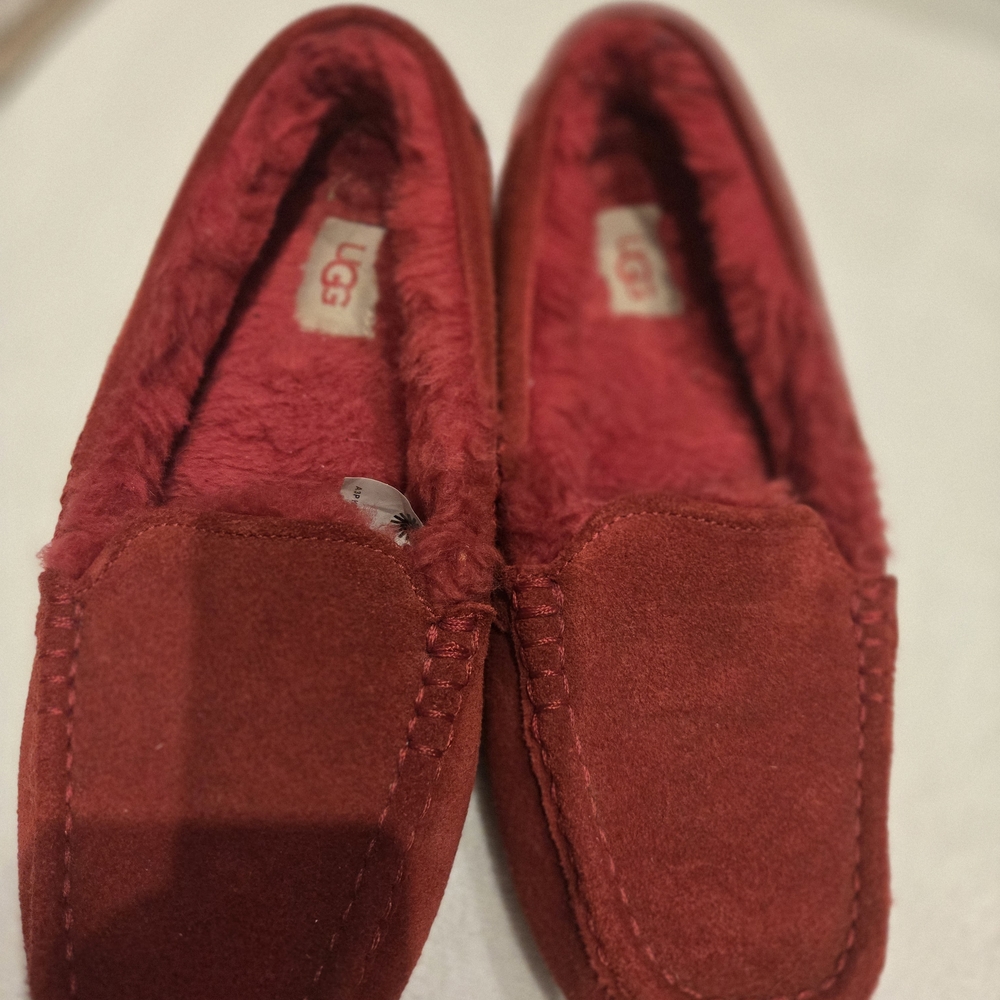 UGG Red Suede Moccasin Slippers - Picture 1 of 5